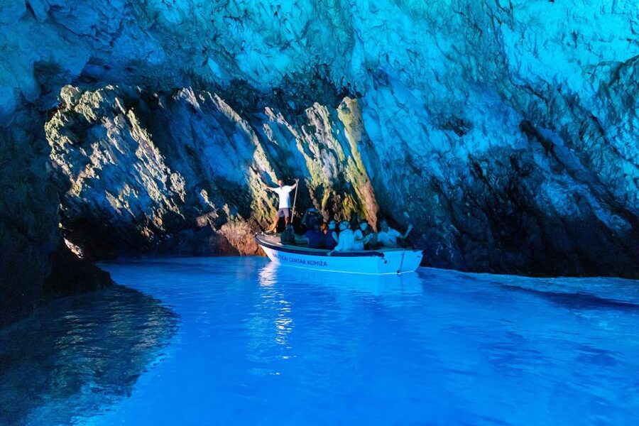 Hvar:Blue & Grenn Cave and Vis Island Private Speedboat Tour - What the $1,010 price really buys you
