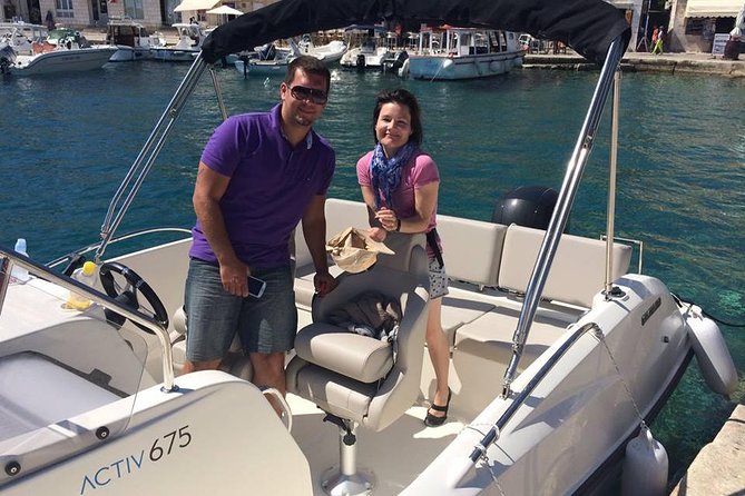 Hvar-Brac-Solta speedboat tour from Split or Trogir - Why this private island route works