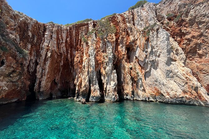Hvar Delight: Private Speed Boat Tour - A private speedboat day from Hvar