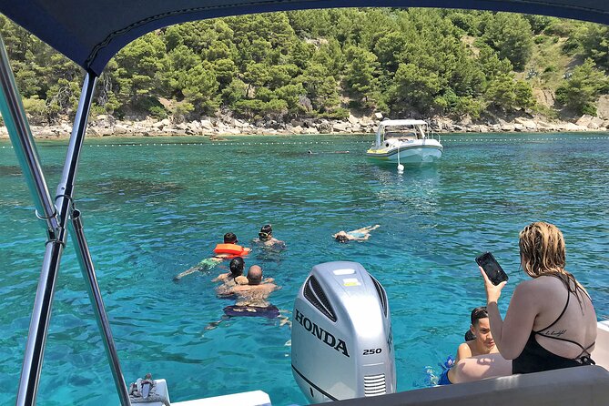 Hvar & Pakleni Islands: Private Speedboat Tour - What the private price really buys you