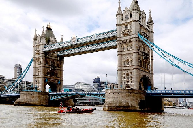 Iconic Sights of London: High-Speed Boat Trip - Battleships, old bridges, and Drake’s Golden Hinde