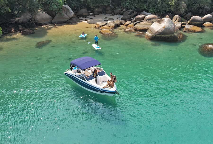 Idyllic Islands Private Speedboat Tour in Paraty - Paraty Bay from the speedboat