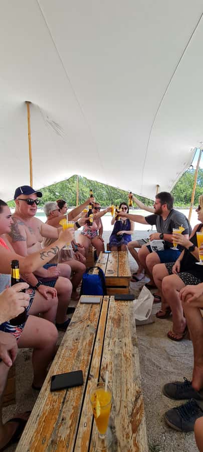 Ile aux Cerfs: Island & Waterfall Speedboat Tour with Lunch - Ile aux Cerfs: beautiful water, busy beach