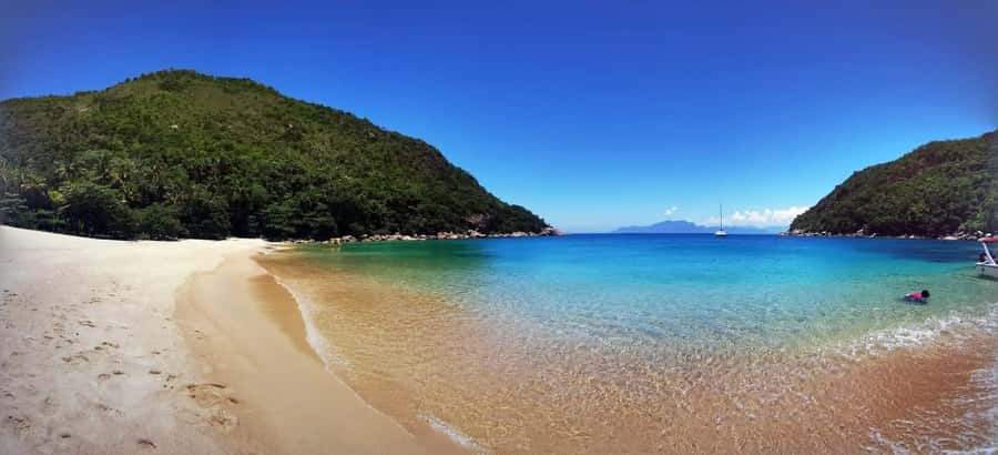 Ilha Grande: 360° Circumnavigation Speed Boat Tour - 8h - What this Ilha Grande boat tour is really like
