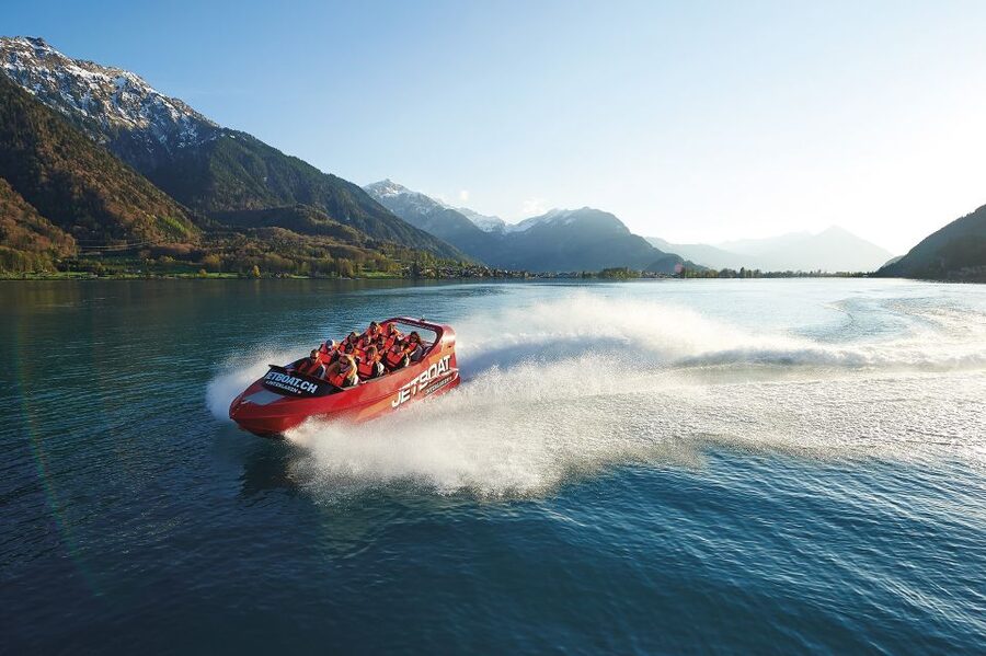 Interlaken: Scenic Jetboat Ride on Lake Brienz - Setting Out From Bönigen on Lake Brienz