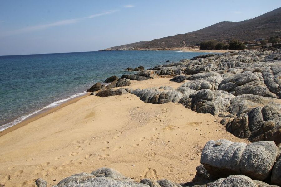 Ios Island: Speedboat Cruise from Mylopotas Beach - Kalamos for Snorkeling and Quiet Water