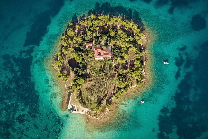 Islands Tour in Zadar by Speedboat - Who Should Book This Outing