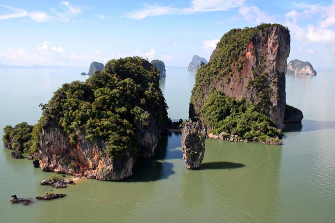 James Bond Island Adventure: Speedboat & Canoe Expedition - What the guides and boat service are like