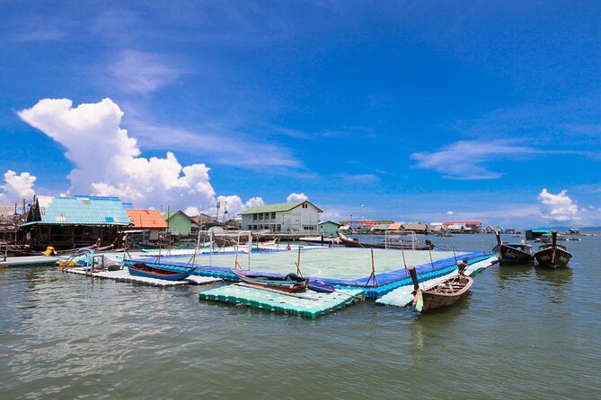James Bond Island and Phang Nga Bay Tour + Canoeing By Speedboat From Phuket - Naka Island: beach time with a catch