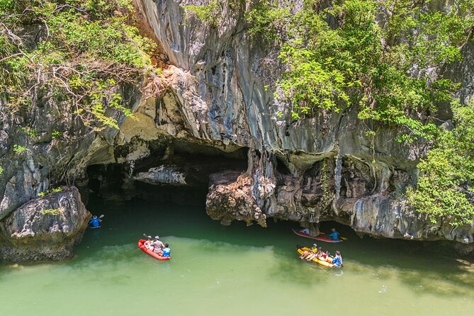 James Bond Island by Speedboat and Canoe at Hong Island - Lunch and local shopping at Koh Panyi