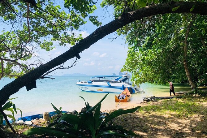 James Bond Private Tour from Krabi by Speedboat - What the private format does well
