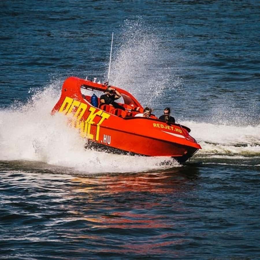 Jeddah: Red Sea Speedboat Tour with Captain - Fifteen Minutes of Speed, Turns, and Sightseeing