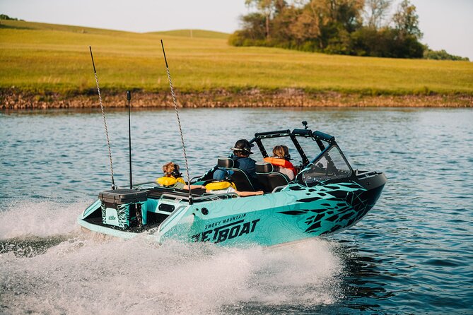Jet Boat Adventure in the Smoky Moutains Island Pointe Tour - The final call on this Sevierville boat trip