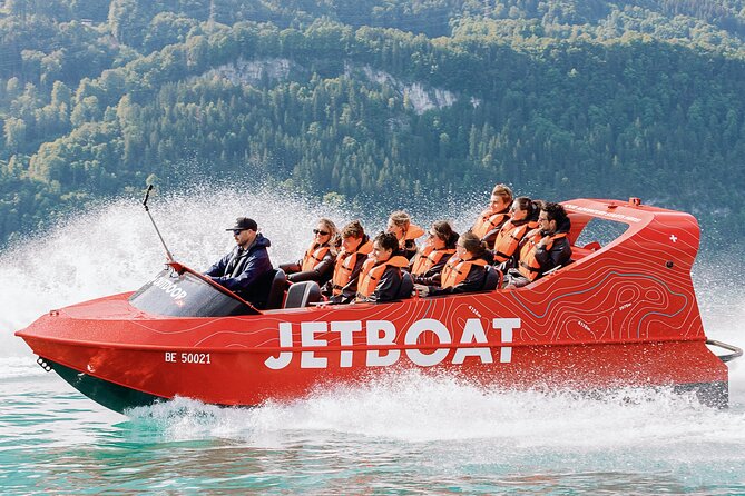 Jetboat Interlaken - Who will get the most from this jetboat ride