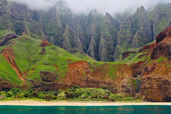 Kauai: Nā Pali Coast Zodiac Raft Expedition and Snorkeling - Dolphins, whales, and other wildlife along the route