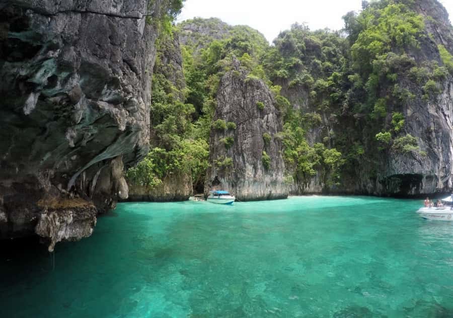 Khao Lak: Phi Phi & Bamboo Island Day Trip by Speedboat - Should you book this Phi Phi day trip?