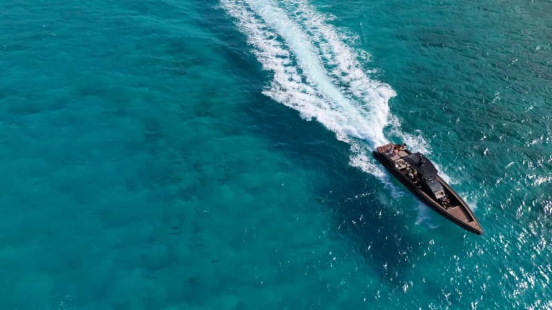 Kissamos: Small Group Speedboat Cruise to Balos & Gramvousa - A captain who shapes the day