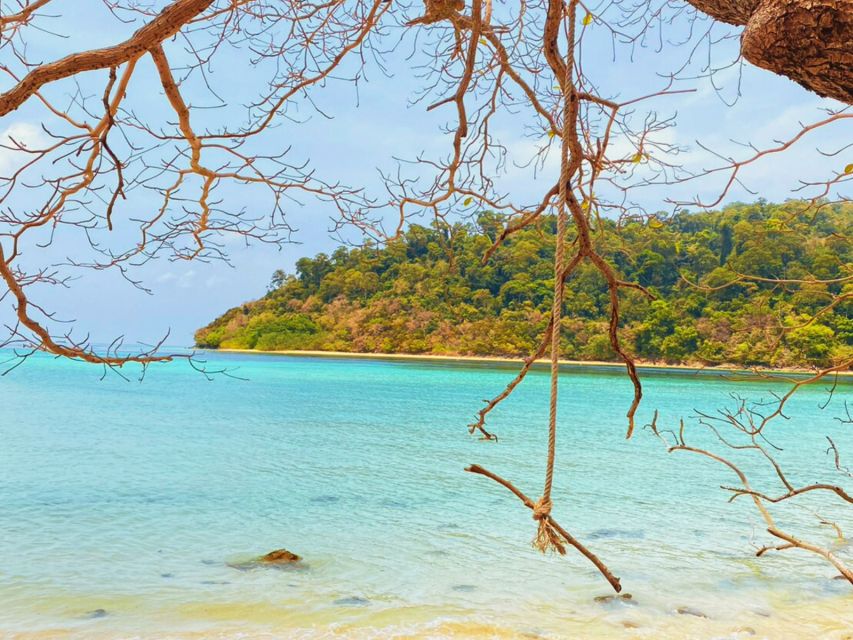 Ko Lanta: Koh Rok & Koh Haa Snorkelling Tour by Speedboat - The morning pickup from Ko Lanta