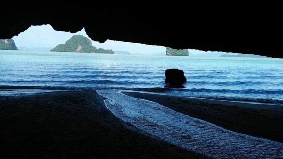 Ko Yao: Premium James Bond Island Trip by Speedboat & Canoe - Beach time, swimming, and the pace of the afternoon