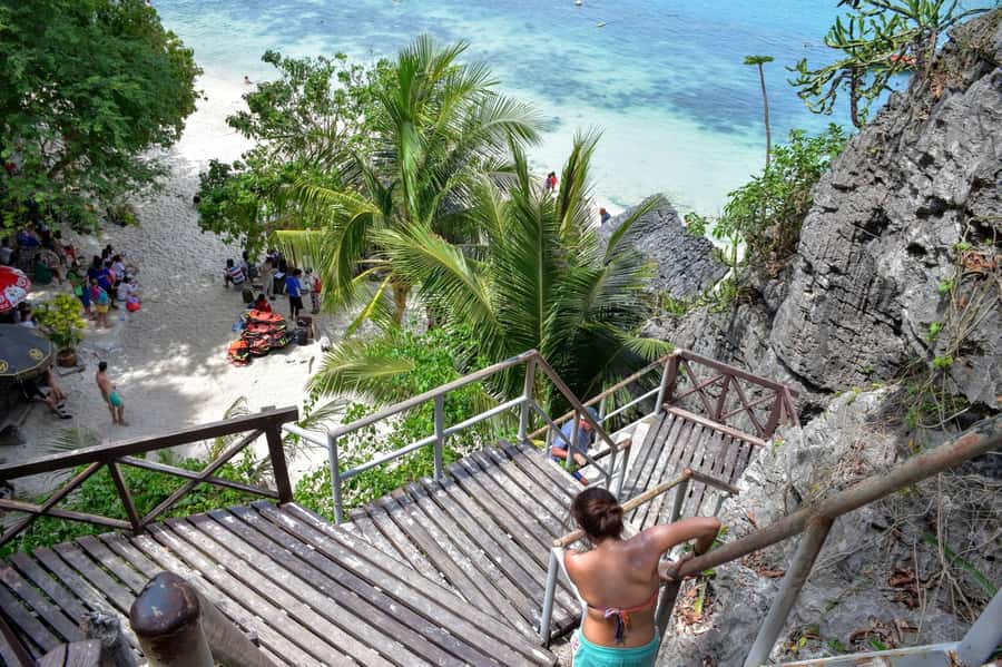 Koh Phangan: Angthong Emerald Waters & Kayaking by Speedboat - Snorkeling below the limestone cliffs