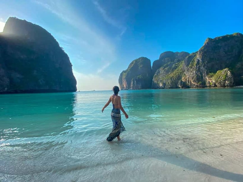 Koh Phi Phi: Halfday Maya Bay Sunset & Plankton by Speedboat - Monkey Beach starts the afternoon with wildlife