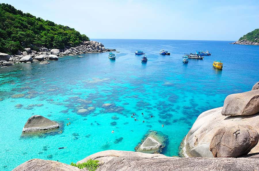 Koh Samui: Ko Tao & Nang Yuan Premium Tour Lunch & Transfer - Lunch at Ko Tao Montra