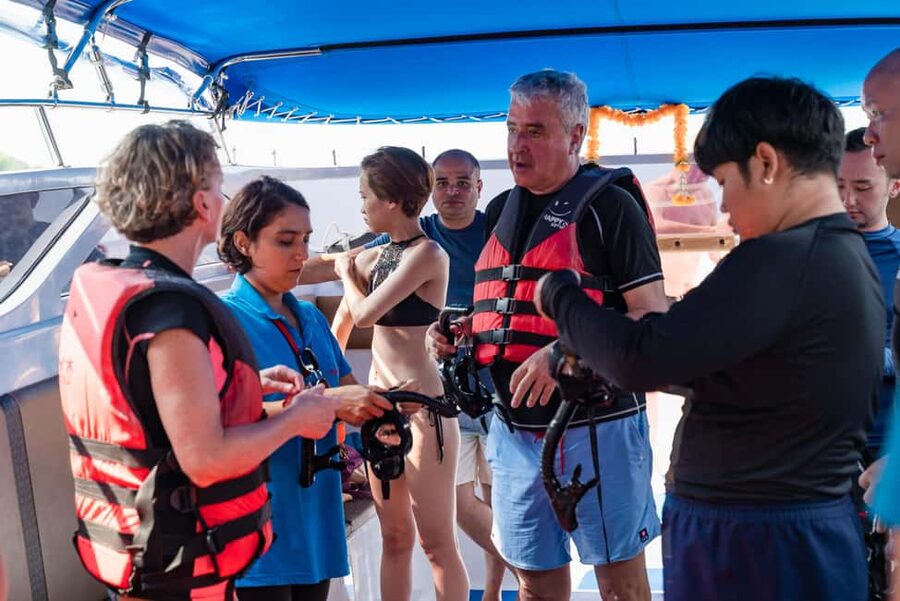 Koh Samui: Pig Island & Koh Tan Snorkeling by Speed boat - Who should book this Koh Samui island tour?