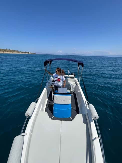 Kos: Private Speedboat Rental - No License Required - Taking the wheel in a Blue Water 170