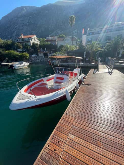 Kotor: Blue Cave and Gulf tour by speedboat - A fast route from Kotor to the open bay