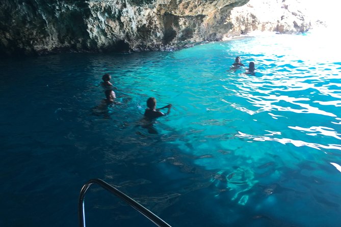 Kotor Private Speedboat Rental: Blue Cave & Lady of the Rocks - Meeting at Park Slobode and handling the timing