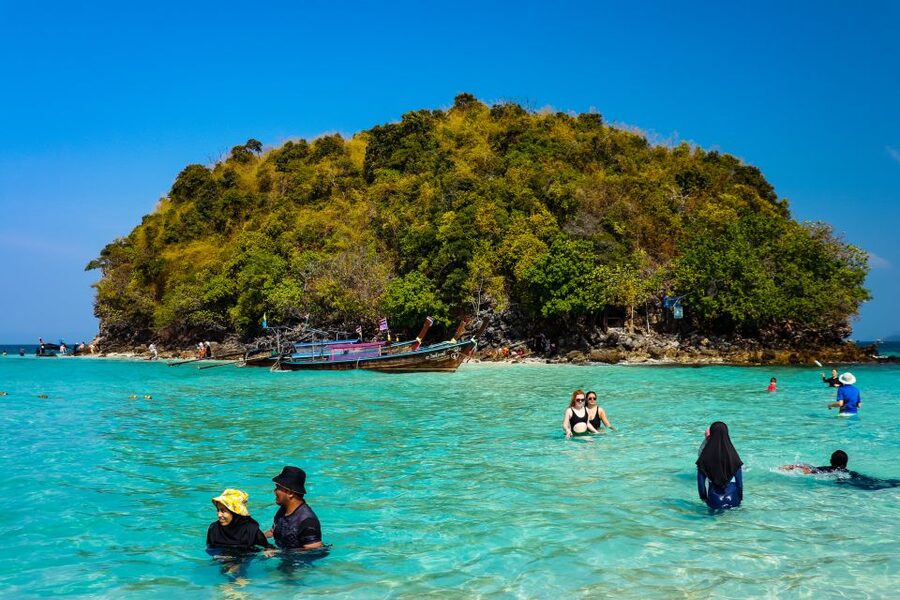 Krabi: 4 Islands Day Tour by Speedboat or Longtail Boat - Who should book this boat trip?