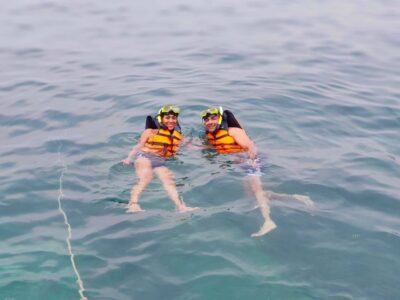4 Islands Day Trip by Speedboat Including Lunch Box