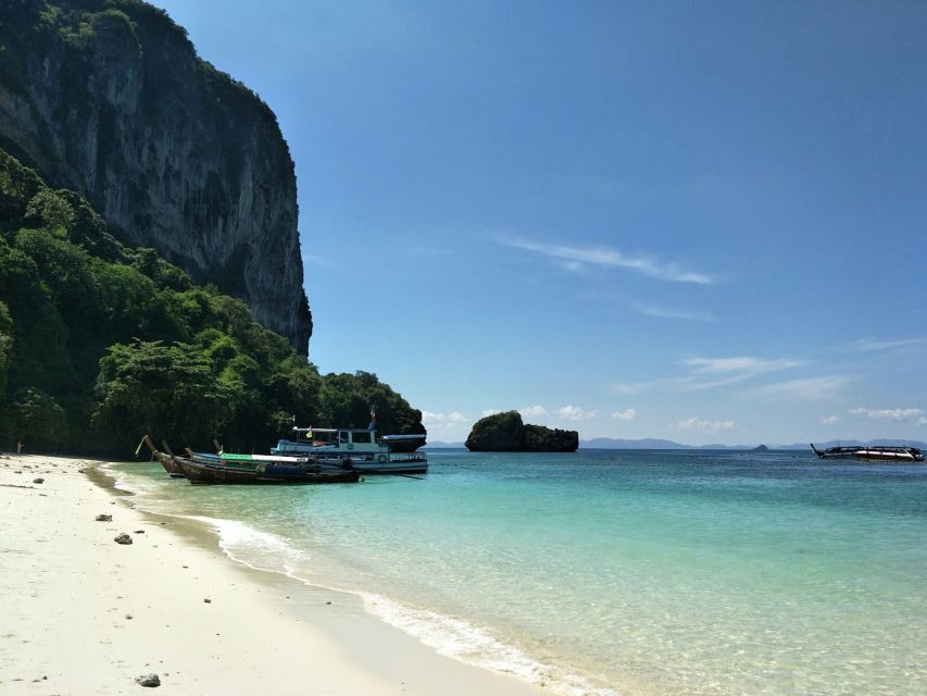 Krabi: 4 Islands Day Trip by Speedboat Including Lunch Box - Speedboat comfort, group size, and timing