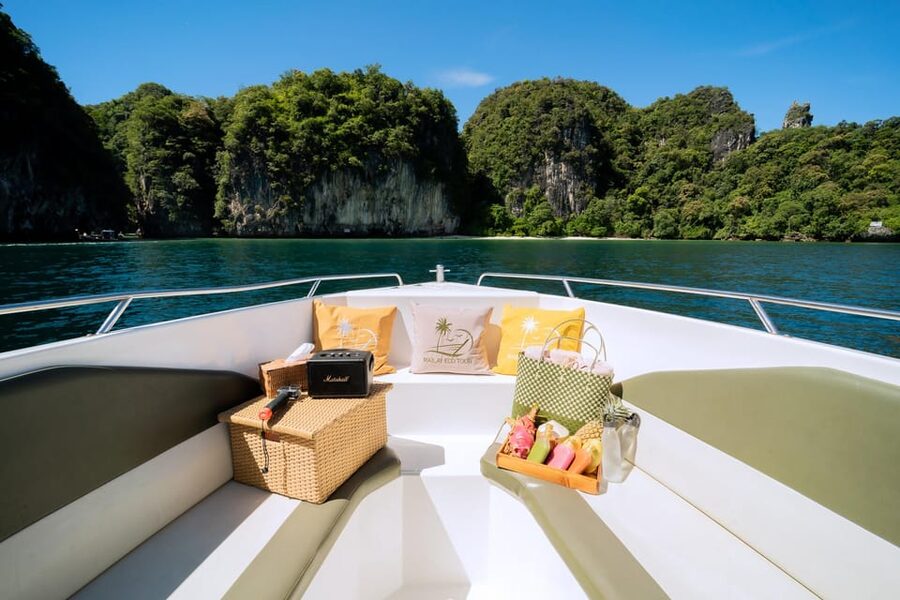 Krabi: 4 Islands Private Luxury Speed Boat Tour - The beach condition question