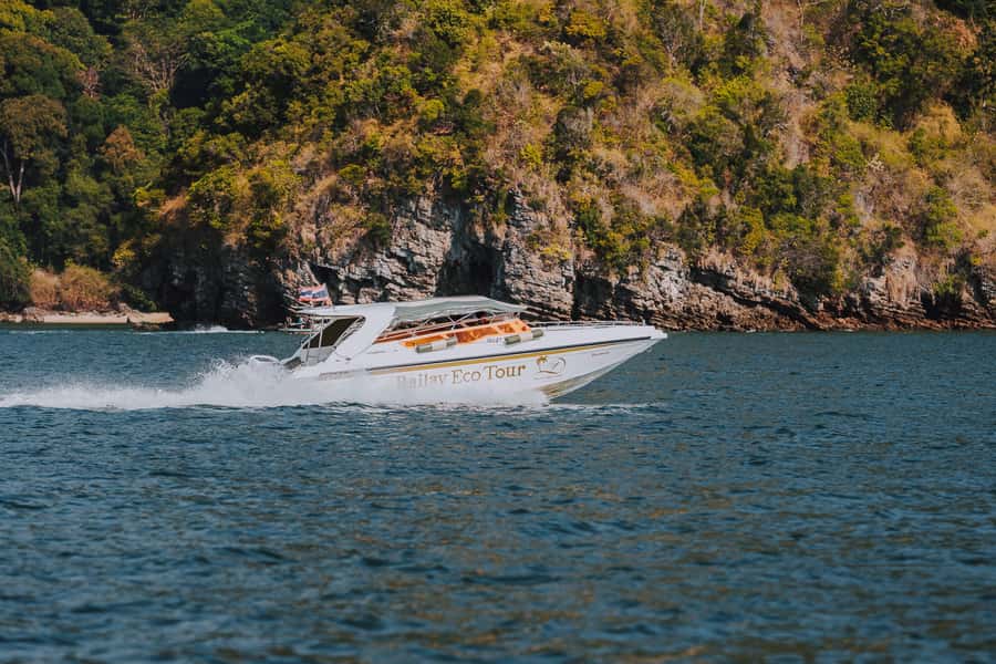 Krabi: 4 Islands Private Luxury Speed Boat Tour - Tub Island and the changing sandbars