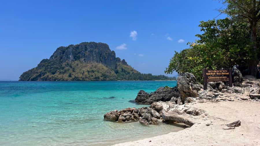 Krabi: 4 Islands Private Trip by Speedboat - Pickup, boat comfort, and what to pack