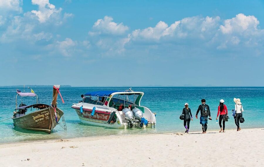 Krabi: 4 Islands & Thale Waek's Sandbar Tour By Speedboat - Chicken Island: The Main Snorkeling Stop