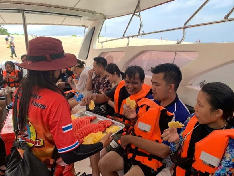 Krabi: 7 Islands Speedboat Magic to Twilight Treasures - Koh Yawasam and Koh Ma Tang Ming: the serious water time
