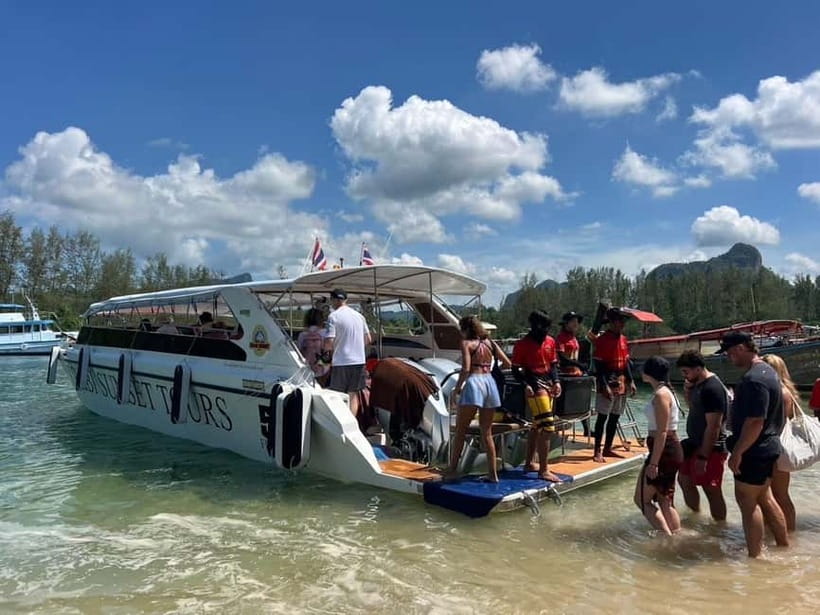 Krabi: Blue Horizon Speedboat to Hong & Paradise Islands - Who will enjoy this boat trip most