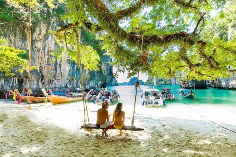 Krabi: Hong Island with Kayaking by speedboat - Kayaking at Hong Island
