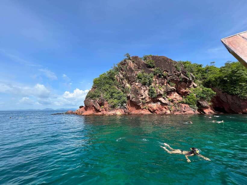 Krabi: Hong & Paradise Island Odyssey by Speedboat - Snorkeling is easy, but conditions decide the quality