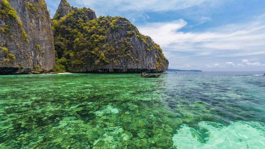 Krabi Phi Phi & Bamboo Island One Day Tour By Speed Boat - Pileh Lagoon is the strongest water stop