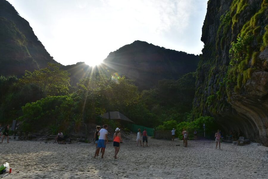 Krabi: Phi Phi Islands & Maya Bay Speedboat Tour with Lunch - Viking Cave and Monkey Beach from the boat