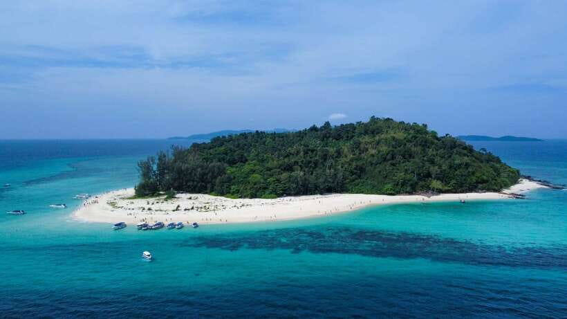 Krabi: Phi Phi Islands Speedboat Tour with Buffet Lunch - Pileh Lagoon, where the scenery takes over