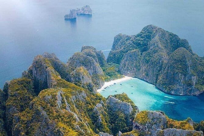 Krabi: Phi Phi, Maya Bay, Bamboo Island Speedboat Tour with Lunch - Snorkeling off Phi Phi Leh