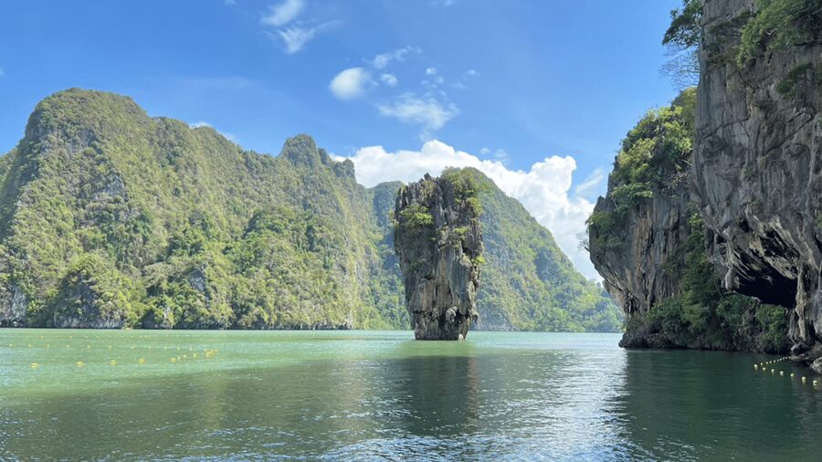 Krabi: Premium James Bond Island Speedboat & Canoe Trip - Panak Island sea caves by canoe