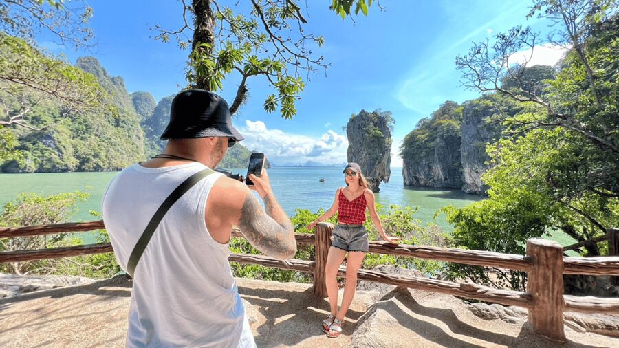 Krabi: Premium James Bond Island Speedboat & Canoe Trip - Lunch and a walk through Koh Panyee
