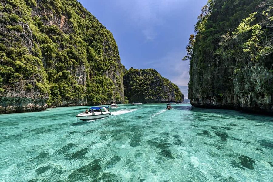 Krabi: Ultimate Phi Phi & Maya Bay Ascent by Speedboat - Key points before you book