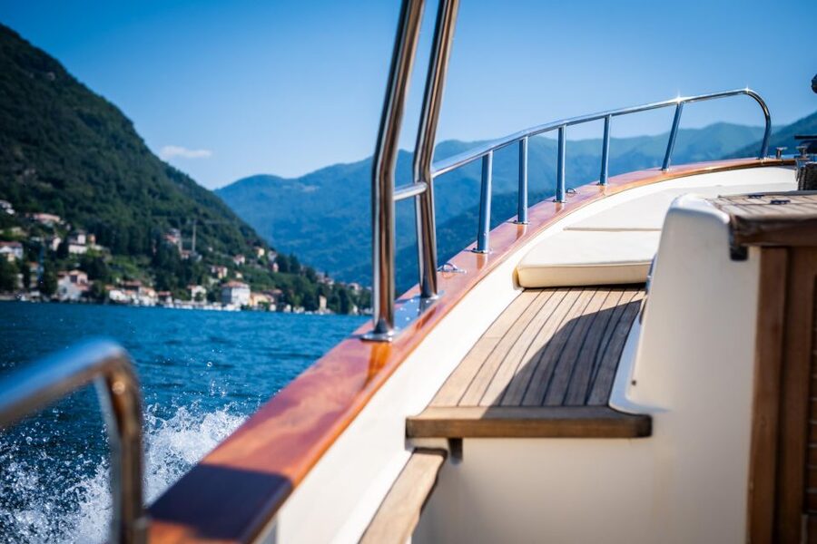 Lake Como: Villas & Gardens SpeedBoat Private Tour - Villa La Punta and the Return Toward Nesso