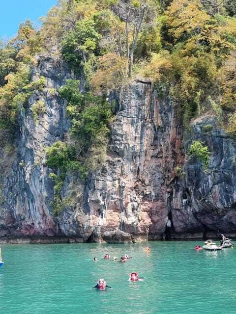 Langkawi: Tanjung Rhu Mangrove Speedboat Tour - The Andaman Sea, cliffs, and beaches